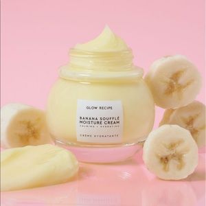 Banana soufflé moisture cream 🍌